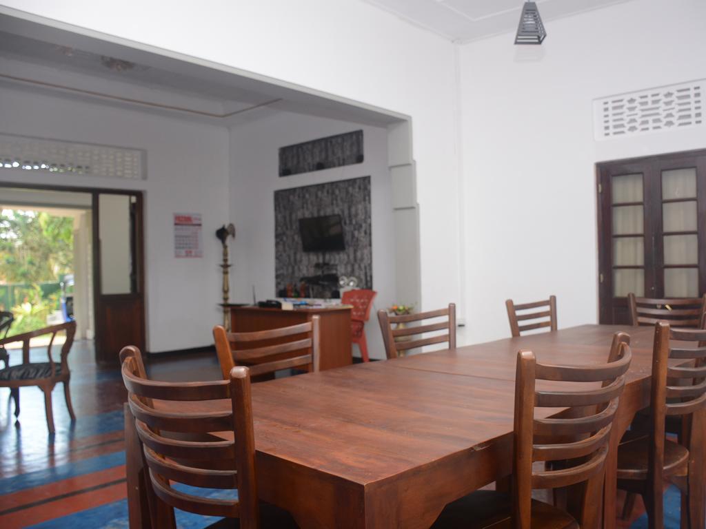 Galle Star Hotel Экстерьер фото