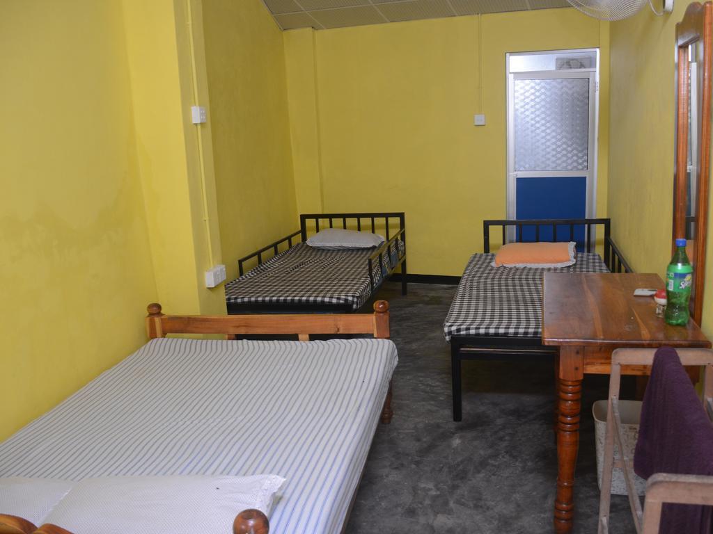 Galle Star Hotel Экстерьер фото